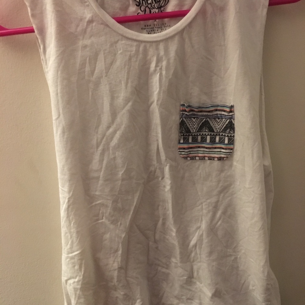 White Tanktop!